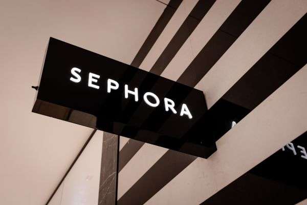 How to Get Trial-Sized Prestige Products from Sephora